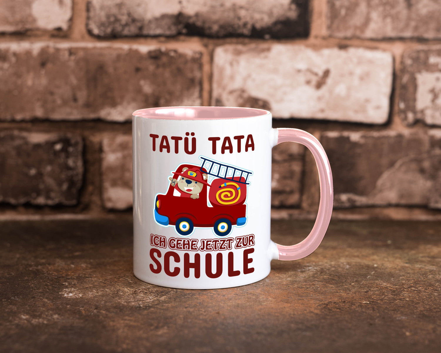 Bär in Feuerwehrauto | Tatü Tata Einschulung Tasse Humor Geschenkidee