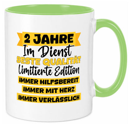 2 Jahre im Dienst | Jubiläum Arbeit v8 lustiger Spruch Geschenk Kollegen Büro