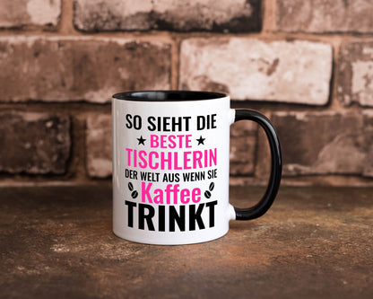Kaffee trinkt: Tischlerin | Tischlerei Geschenk Humor Geschenkidee lustiger Tasse
