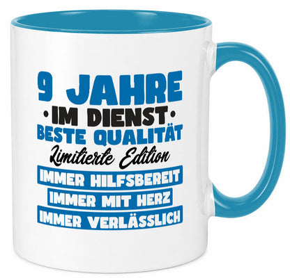 9 Jahre im Dienst | Jubiläum Arbeit v7 lustig Kollegen Büro Geschenk Tasse