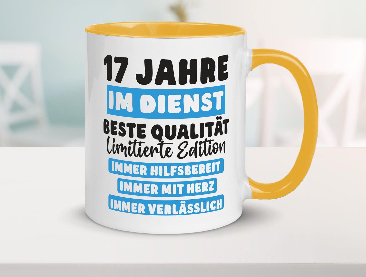 17 Jahre im Dienst | Jubiläum Arbeit v6 Humor Kollegen Büro Geschenkidee Tasse