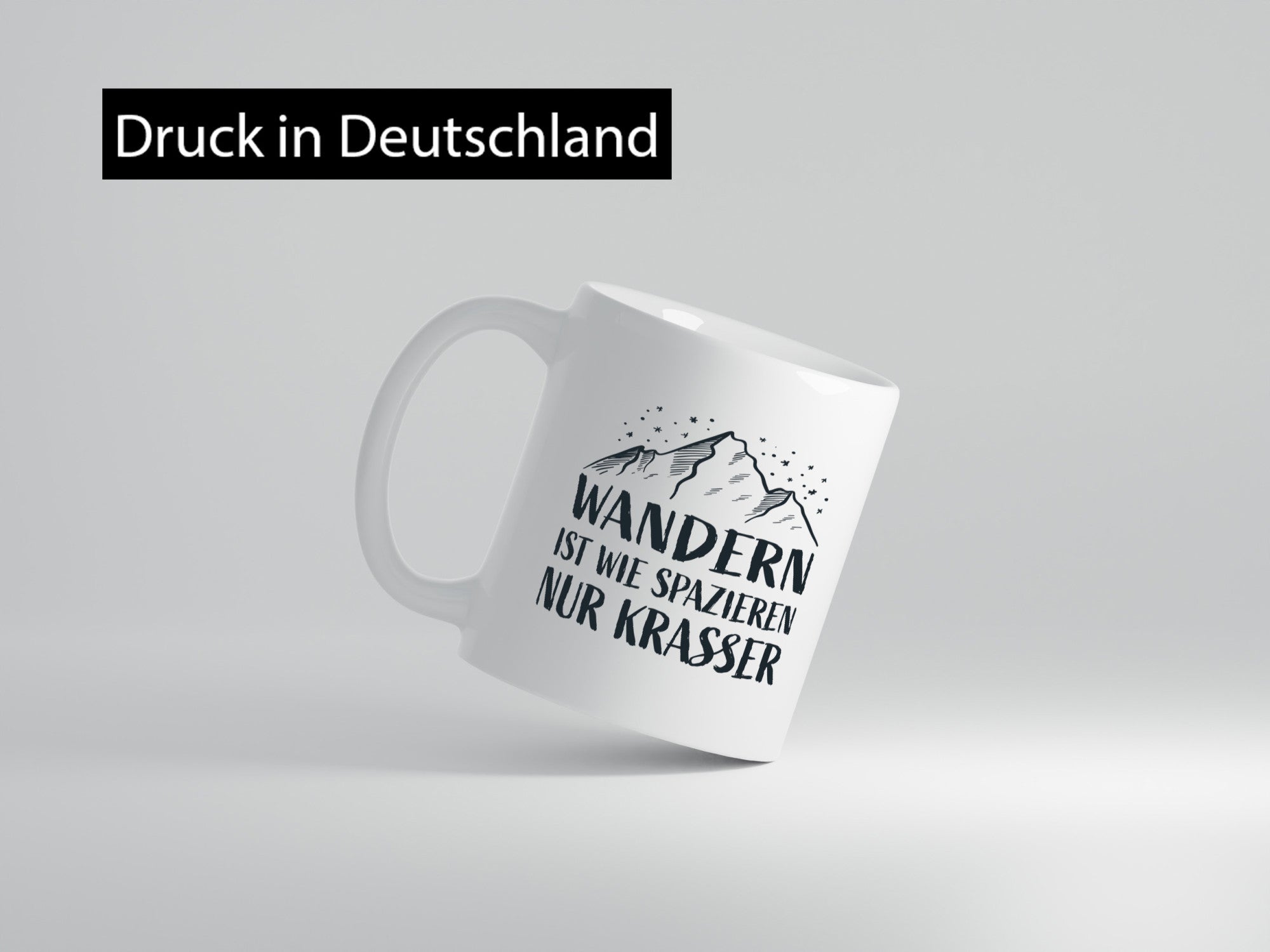 Wandern wie spaieren, nur krasser | Berge Sterne Geschenkidee Humor Tasse