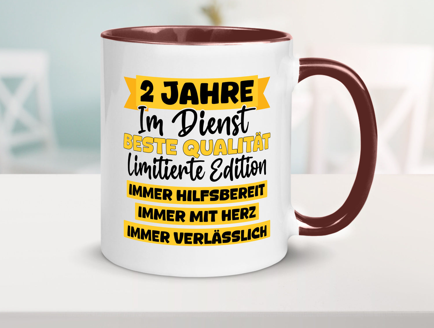 2 Jahre im Dienst | Jubiläum Arbeit v8 lustiger Spruch Geschenk Kollegen Büro