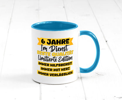 6 Jahre im Dienst | Jubiläum Arbeit v8 Geschenkidee Kollegen Büro Humor Tasse