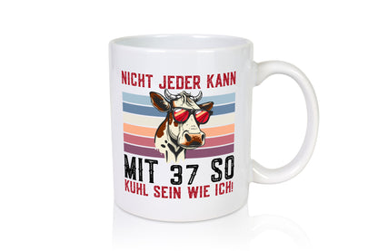 Mit 37 so gut aussehen | 37. Geburtstag Landwirt Bauer v2 lustig Geschenkidee