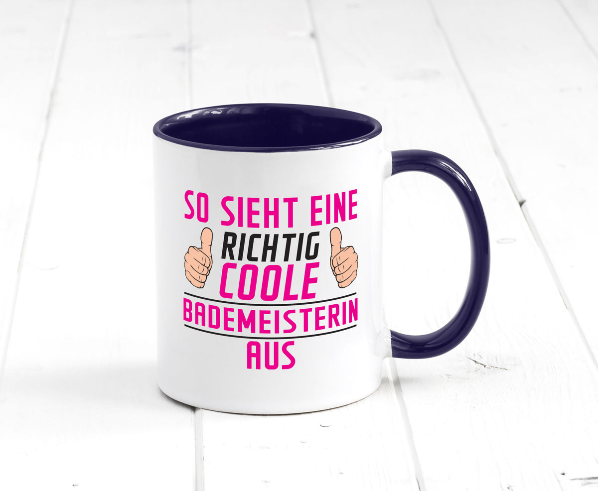 Richtig Coole Bademeisterin | Schwimmmeisterin Geschenk Humor Geschenkidee Tasse