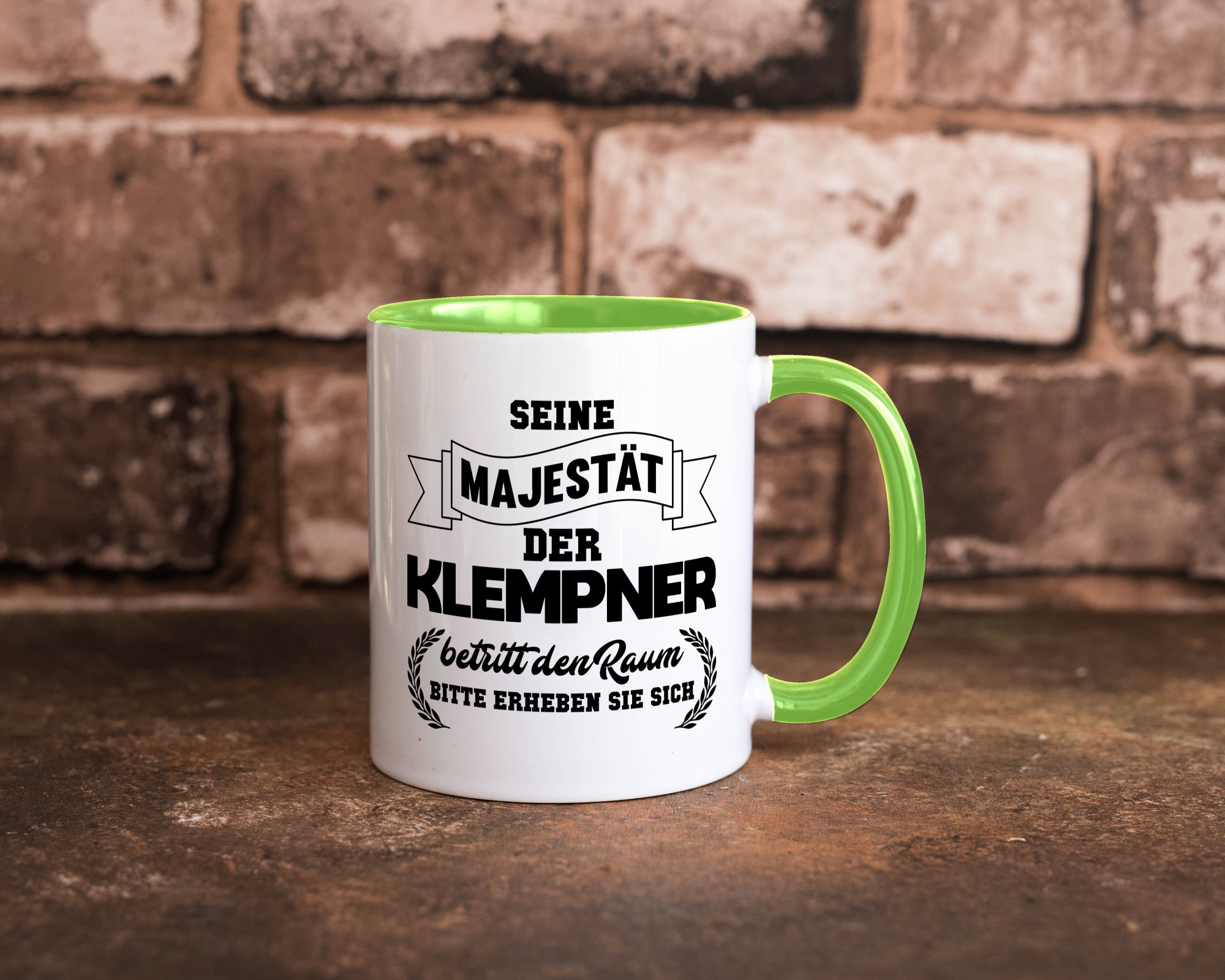 Der Klempner betritt den raum | Geschenk Humor Geschenkidee lustiger Spruch