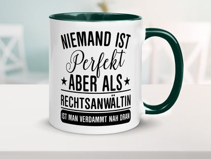 Verdammt nah dran: Rechtsanwältin | Jurstin Anwältin lustiger Spruch Geschenk