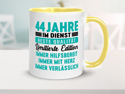 44 Jahre im Dienst | Jubiläum Arbeit v5 lustig Kollegen Büro Geschenk Tasse