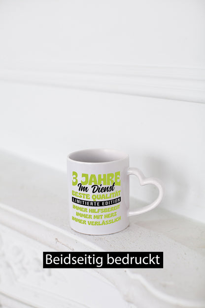 3 Jahre im Dienst | Jubiläum Arbeit v4 Humor Kollegen Büro Geschenkidee Tasse