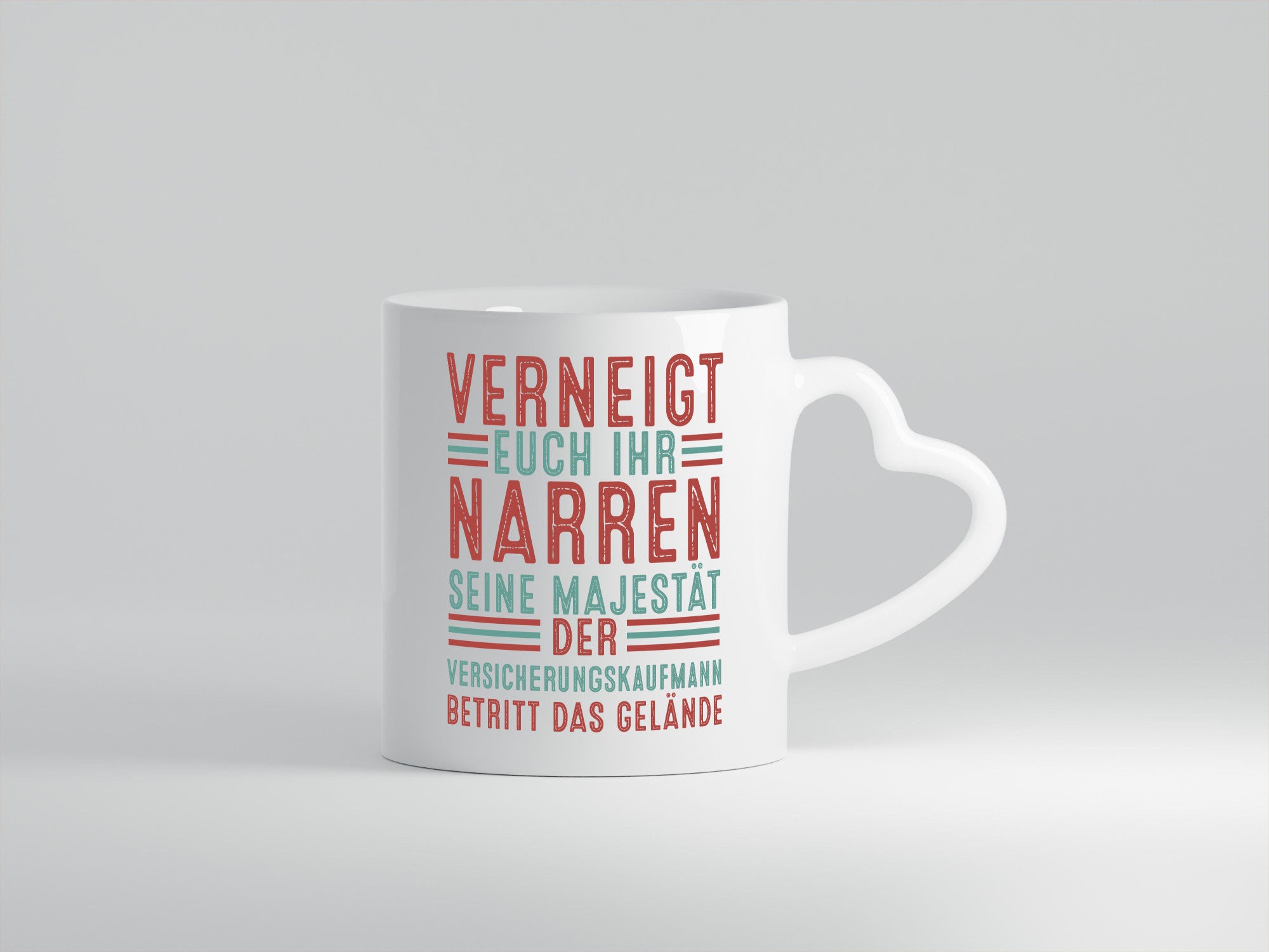 Verneigt euch: Versicherungskaufmann | Kaufmann v2 Humor Geschenkidee Tasse