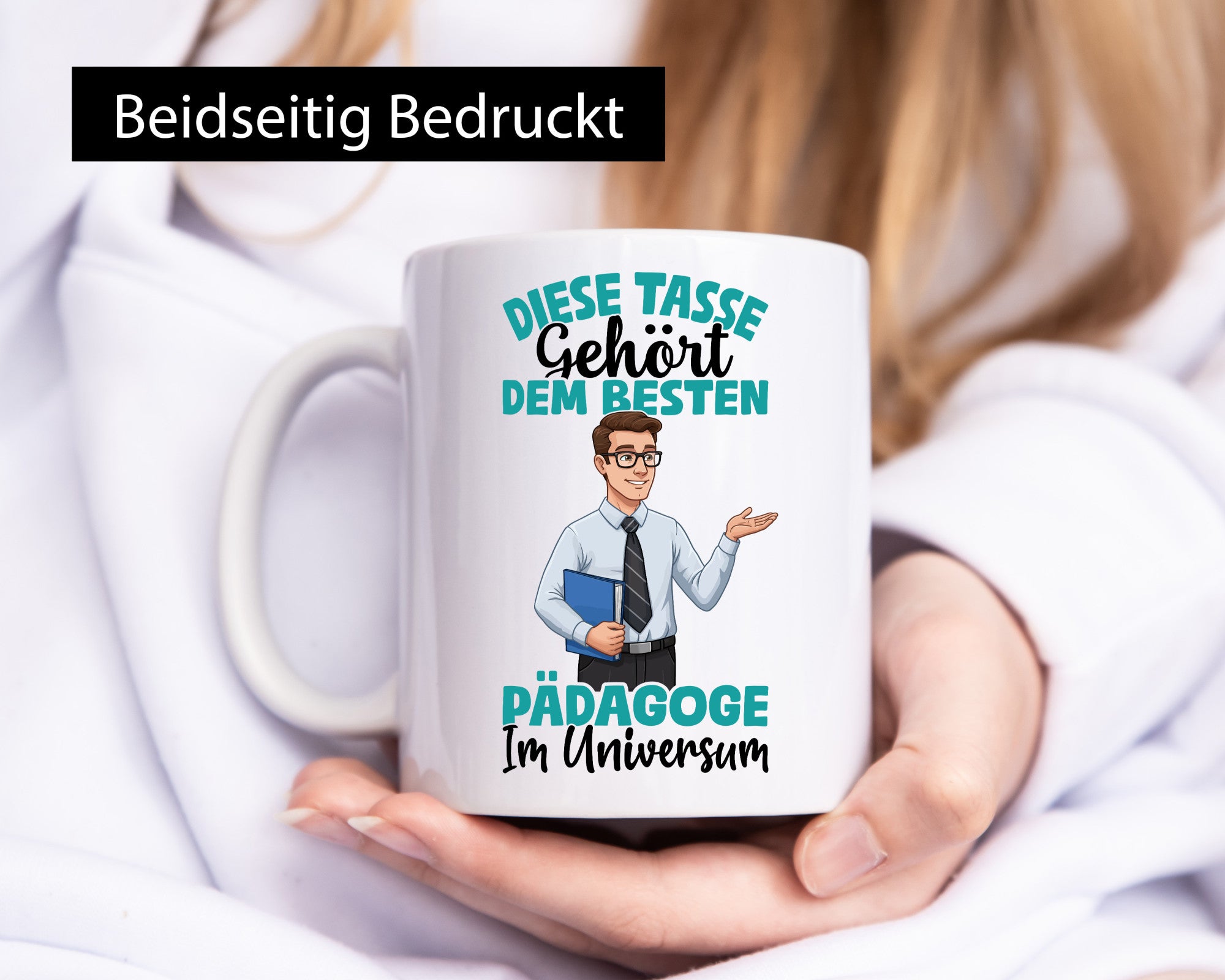 Im Universum: Pädagoge | Pädagogik Humor Geschenkidee Tasse