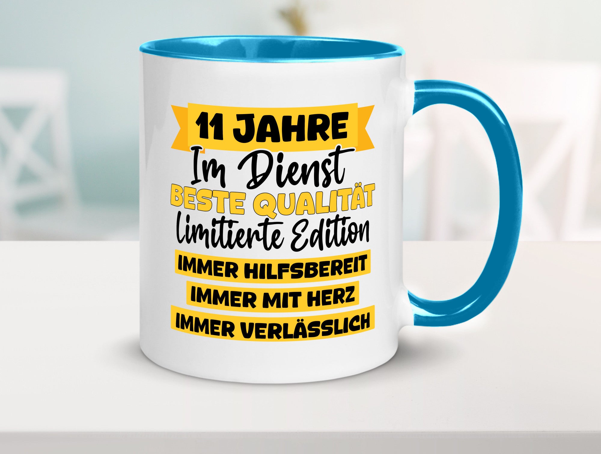 11 Jahre im Dienst | Jubiläum Arbeit v8 Humor Kollegen Büro Geschenkidee Tasse