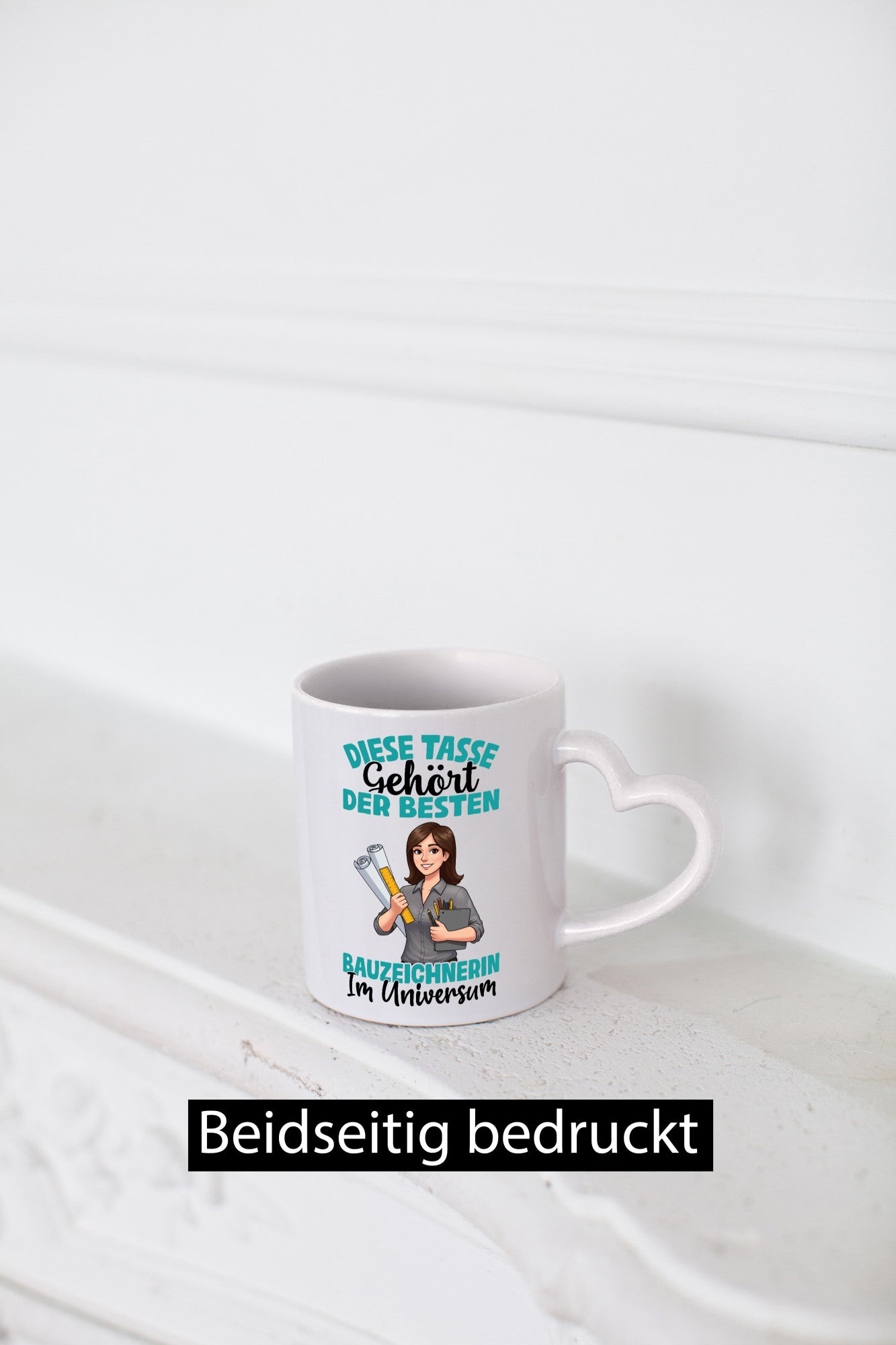 Im Universum: Bauzeichnerin | Zeichnerin Geschenkidee Humor Tasse