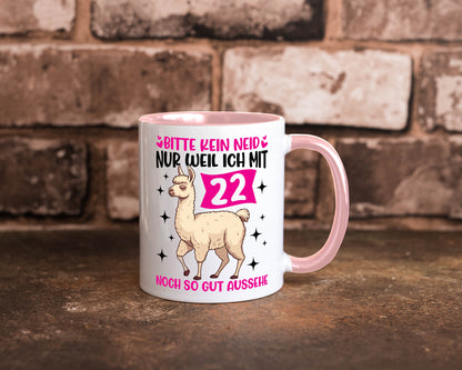 22. Geburtstag | 22 Jahre Lama gut aussehen lustig Geschenkidee Geschenk Tasse