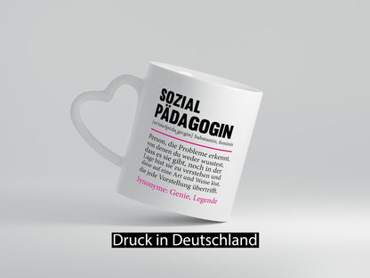 Sozialpädagogin | Spruch lustig Humor Pädagogin v2 Geschenkidee Geschenk Tasse