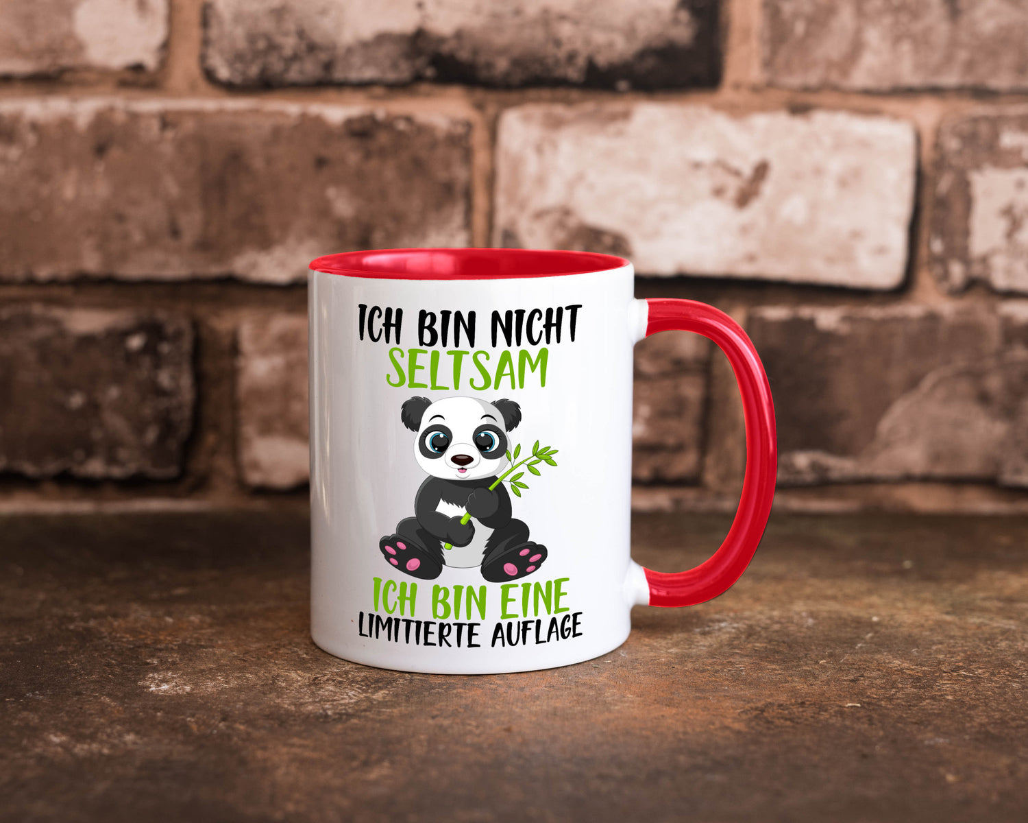 Ich bin nicht seltsam | süßer Pandabär lustiger Spruch Humor Geschenkidee Tasse