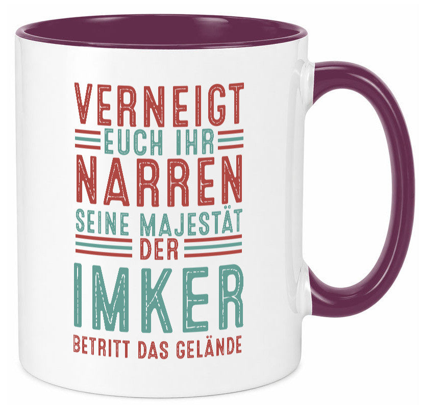 Verneigt euch: Imker | Imkerei Geschenk Humor Geschenkidee lustiger Spruch Tasse