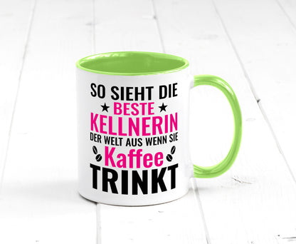 Kaffee trinkt: Kellnerin | Beruf kellnern Bedienung Humor Arbeit Kollegen Büro