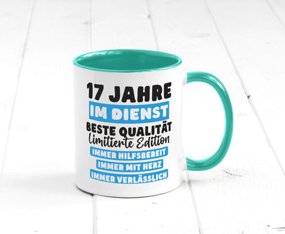 17 Jahre im Dienst | Jubiläum Arbeit v6 Humor Kollegen Büro Geschenkidee Tasse