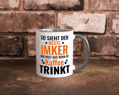 Kaffee trinkt: Imker | Imkerei lustiger Spruch Geschenk Humor Geschenkidee Tasse