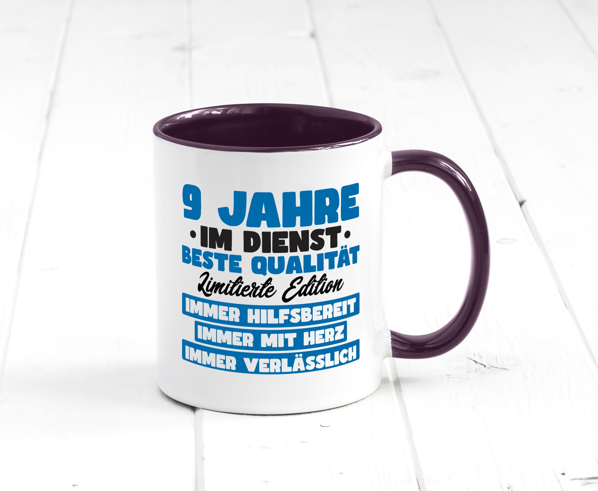 9 Jahre im Dienst | Jubiläum Arbeit v7 lustig Kollegen Büro Geschenk Tasse