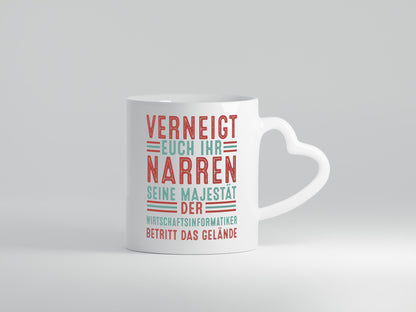 Verneigt euch: Wirtschaftsinformatiker v2 Geschenk Humor Geschenkidee lustiger