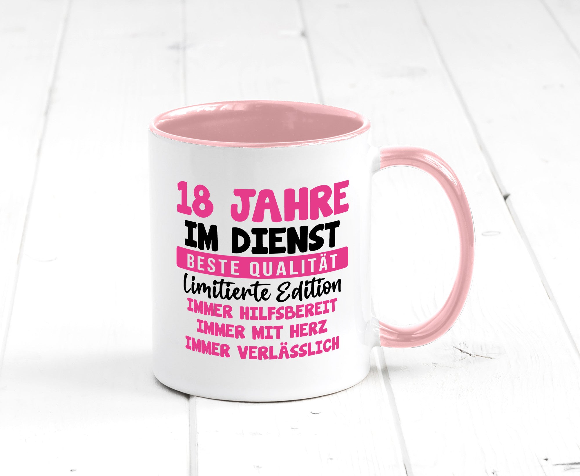 18 Jahre im Dienst | Jubiläum Arbeit v10 lustig Kollegen Büro Geschenk Tasse