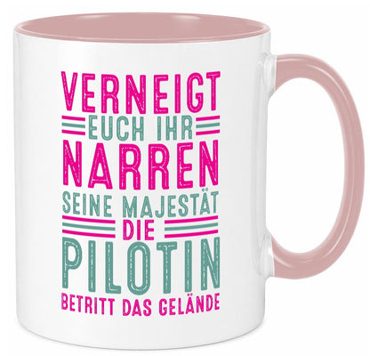 Verneigt euch: Pilotin | Definition Piloten Humor Geschenkidee Tasse