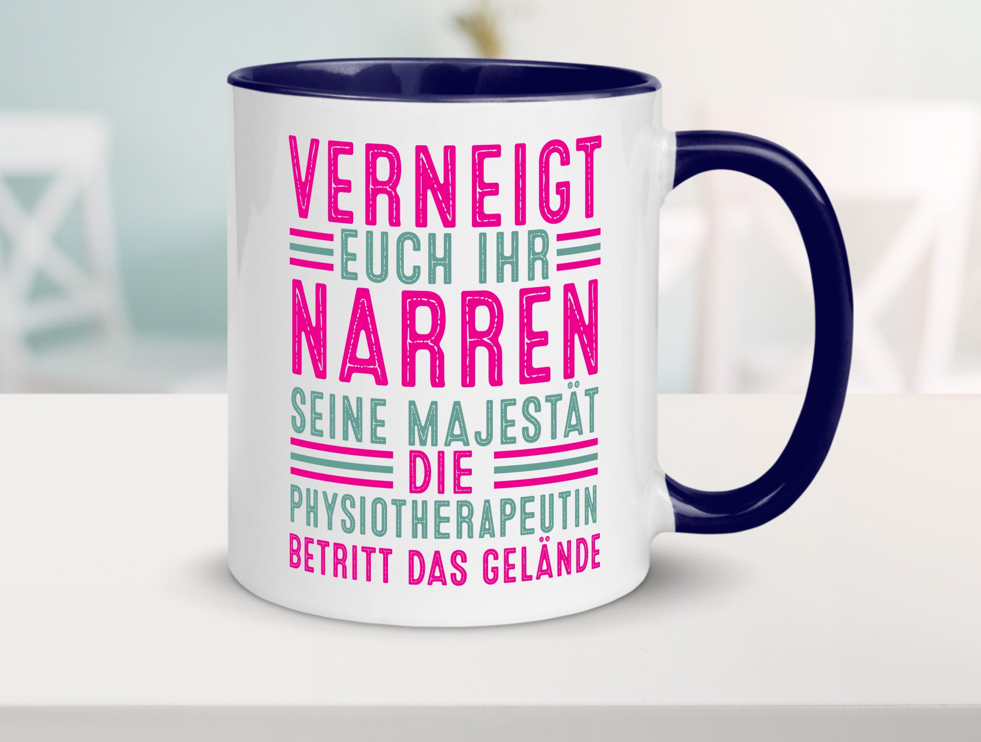 Verneigt euch: Physiotherapeutin Humor Geschenkidee Tasse