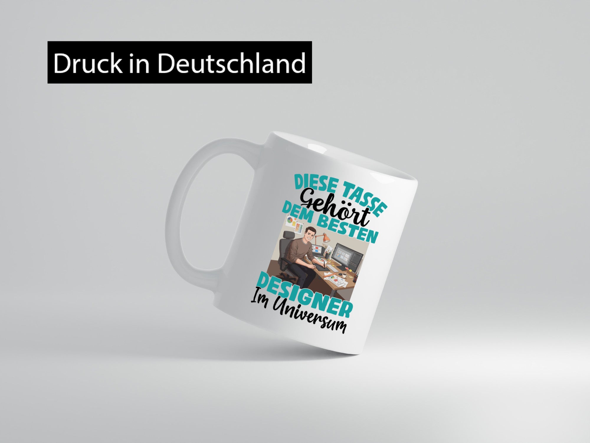 Im Universum: Designer Beruf | Mode lustig Arbeit Kollegen Büro Geschenk Tasse