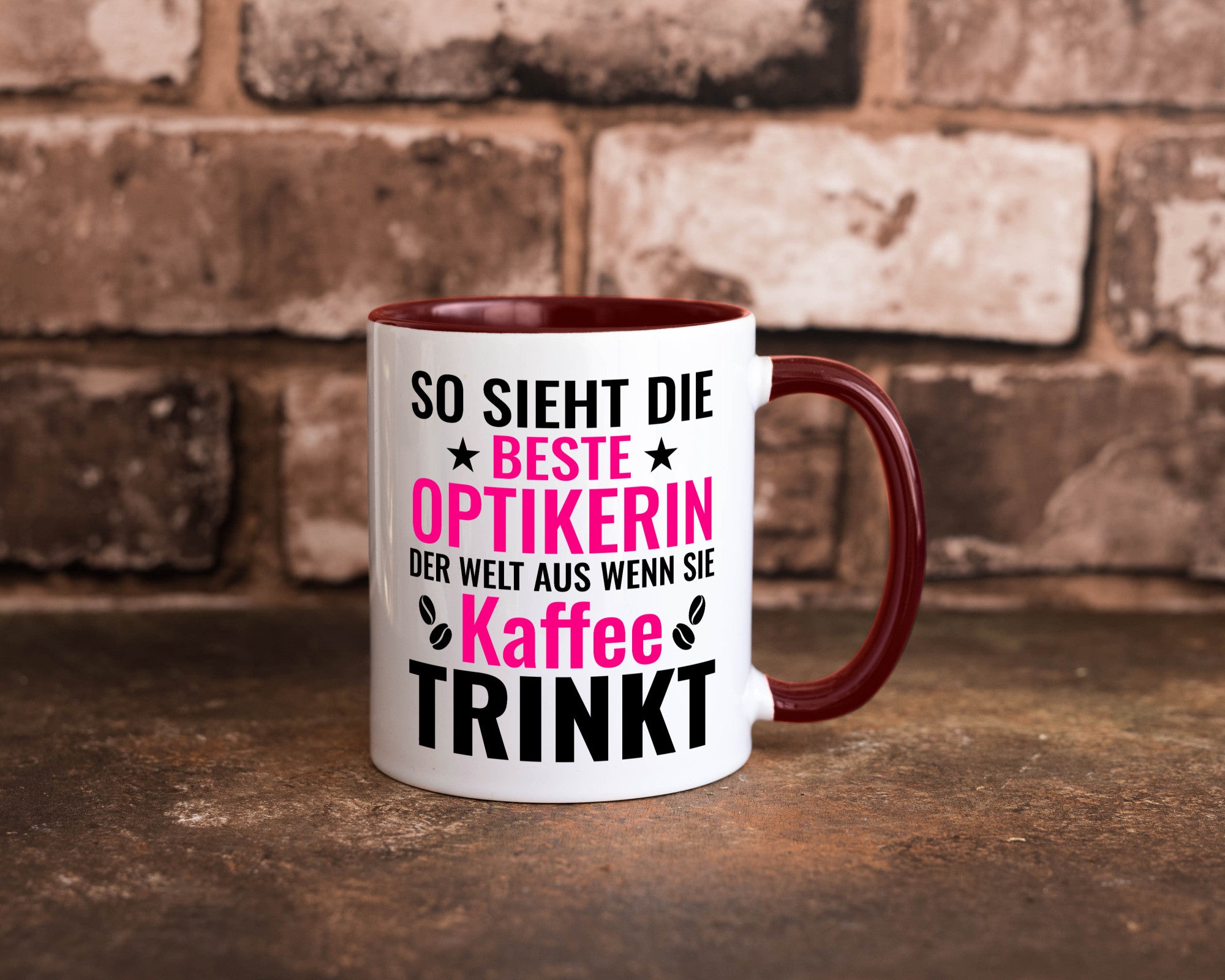 Kaffee trinkt: Optikerin | Augenoptik Geschenkidee Humor Tasse
