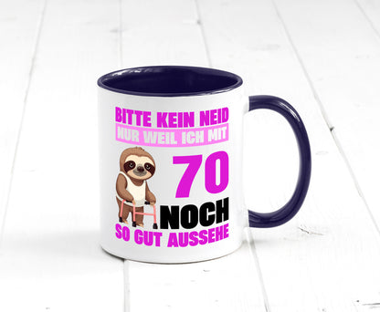 70. Geburtstag | Bitte kein neid Faultier 70 Jahre v2 Humor Geschenkidee Tasse