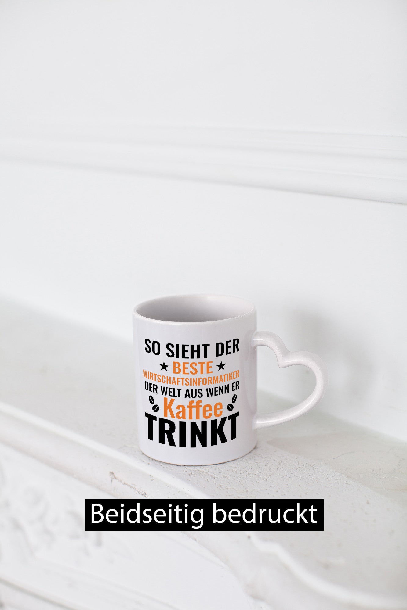 Kaffee trinkt: Wirtschaftsinformatiker | Informatik Humor Geschenkidee Tasse