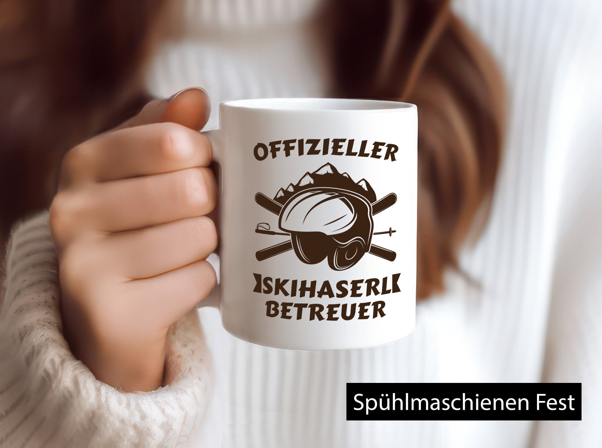 Offizieller Skihaserl Betreuer | Skihelm Skistöcke Berge Humor Geschenkidee