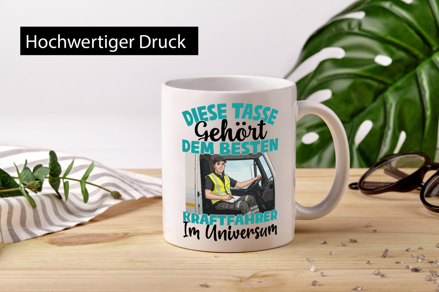 Im Universum: Kraftfahrer | Lastwagen LKW Fahrer lustig Humor Geschenkidee