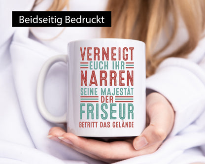 Verneigt euch: Friseur | Frisör lustiger Spruch Geschenk Humor Geschenkidee