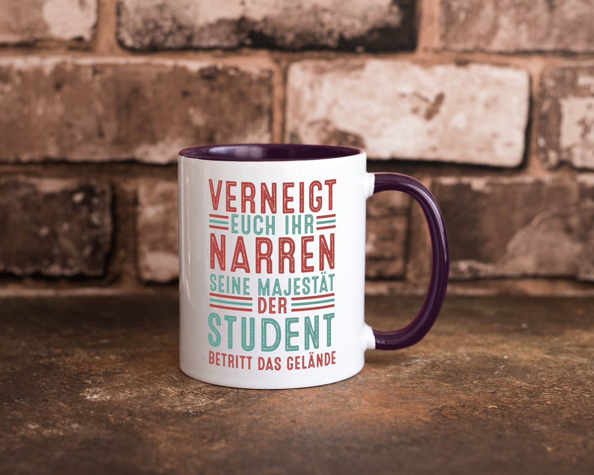Verneigt euch: Student | Universität Uni Studium Geschenkidee Humor Tasse