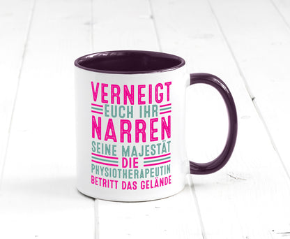 Verneigt euch: Physiotherapeutin Humor Geschenkidee Tasse