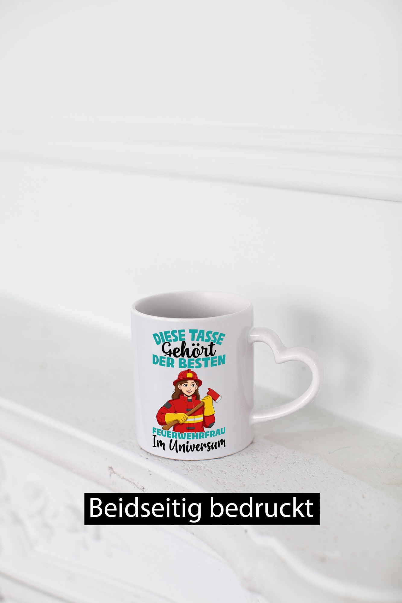 Im Universum: Feuerwehrfrau | Feuerwehr lustig Humor Geschenkidee Geschenk Tasse