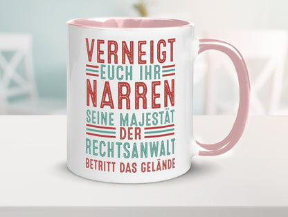 Verneigt euch: Rechtsanwalt | Anwalt Jurist Humor Geschenkidee Tasse