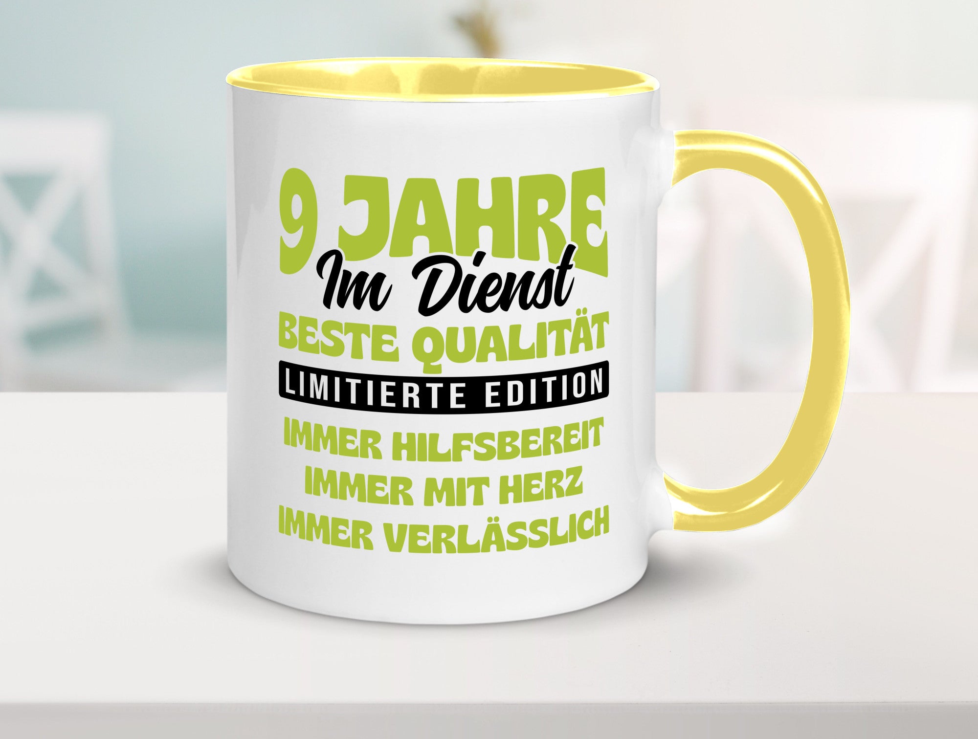 9 Jahre im Dienst | Jubiläum Arbeit v4 Geschenk Kollegen Büro lustiger Spruch