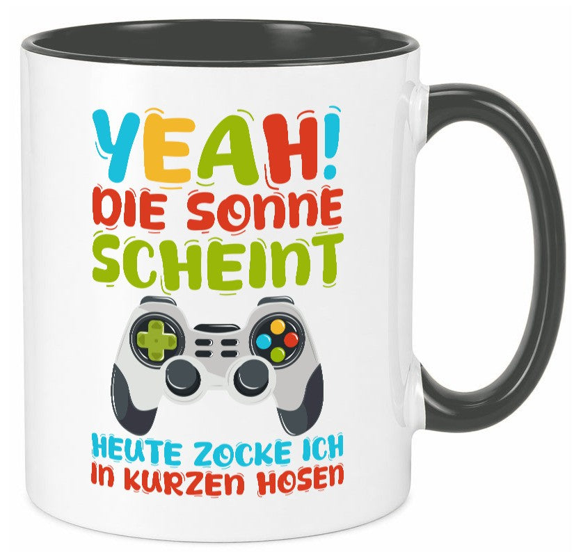 Sommer | in Kurze Hosen Zocken Zocker Gamer lustig Humor Geschenkidee Geschenk Tasse