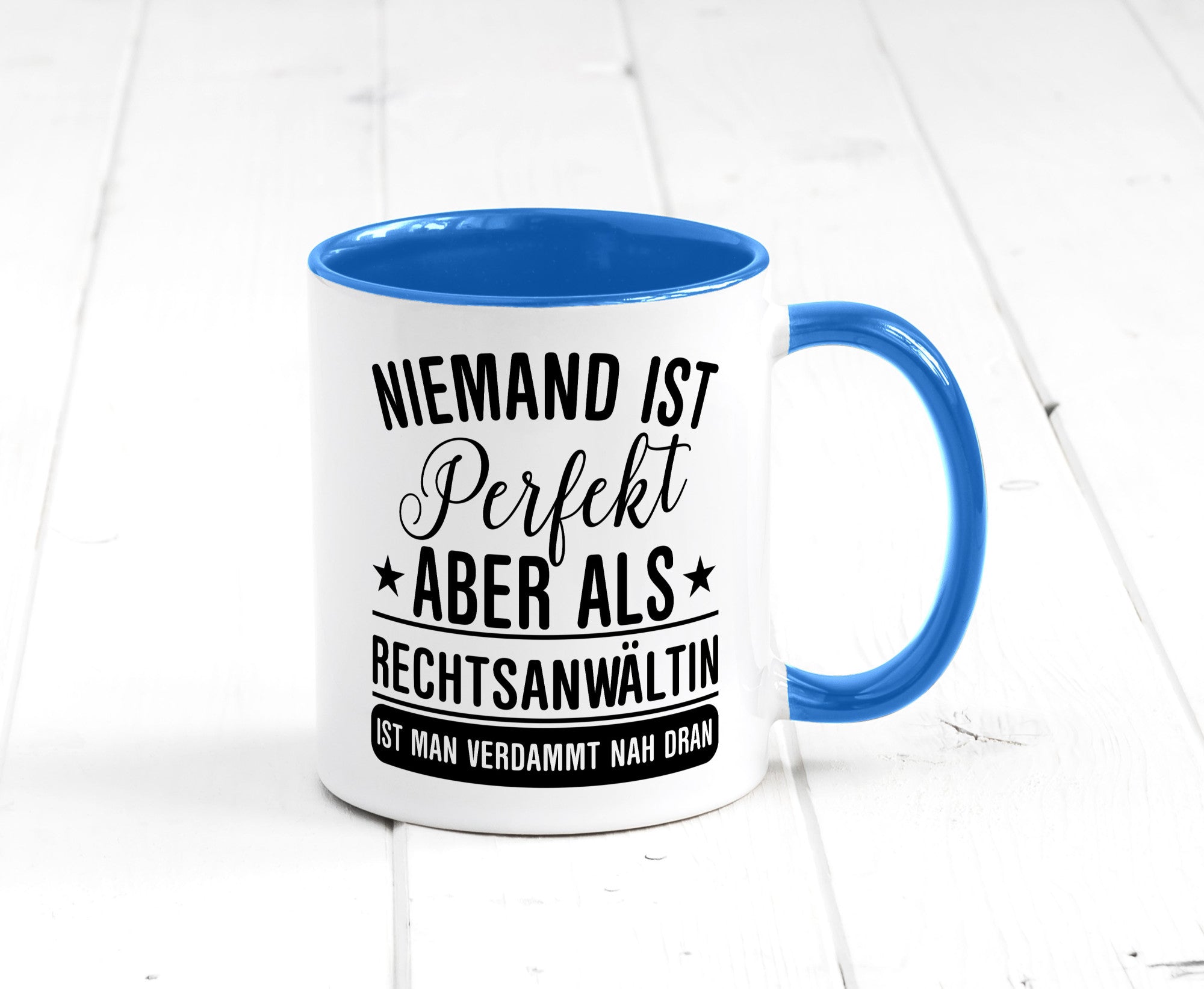 Verdammt nah dran: Rechtsanwältin | Jurstin Anwältin lustiger Spruch Geschenk