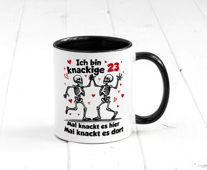 23. Geburtstag | Knackige 23 Ich bin alt lustiger Spruch Geschenk Geschenkidee