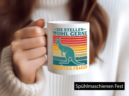 Unnötige Fragen stellen | Känguru Geschenkidee Humor Tasse