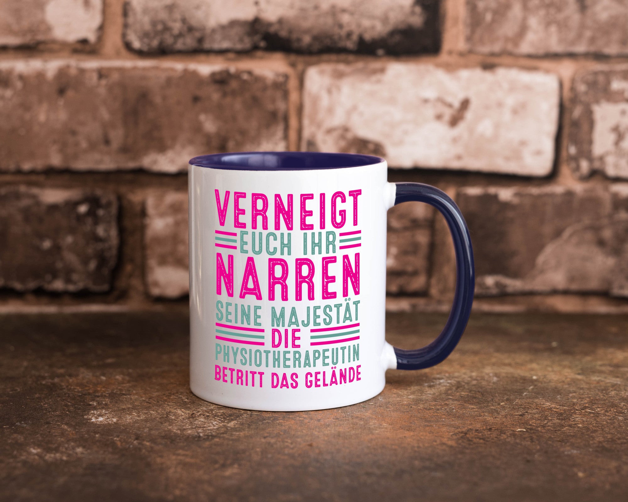 Verneigt euch: Physiotherapeutin Humor Geschenkidee Tasse
