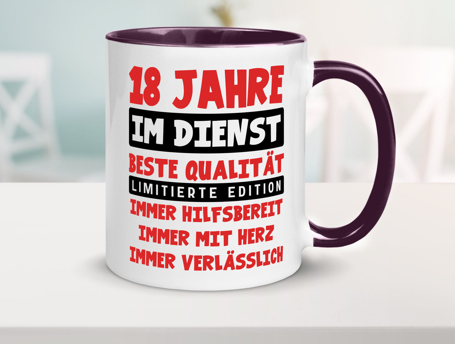 18 Jahre im Dienst | Jubiläum Arbeit v9 Geschenkidee Kollegen Büro Humor Tasse