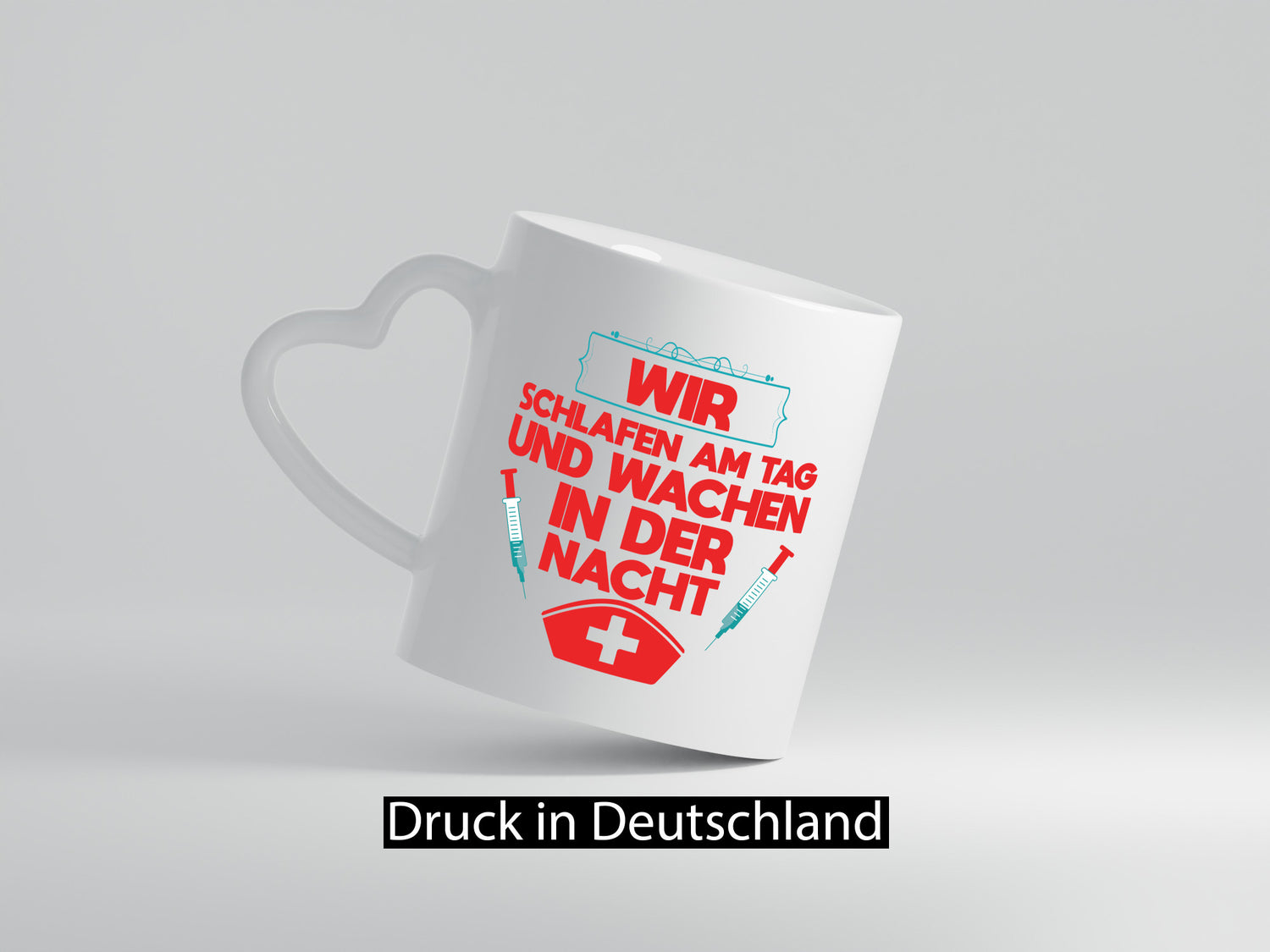 Wir schlafen am Tag | Krankenschwester Nachtschicht Humor Geschenkidee Tasse