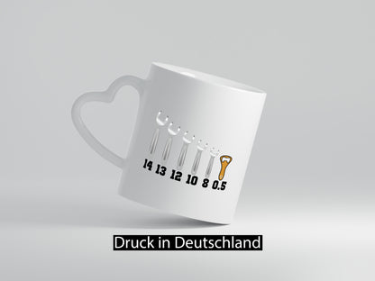Bierliebhaber | Biertrinker Werkzeug Bieröffner Geschenkidee Humor Tasse